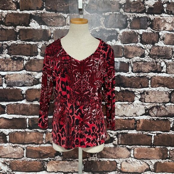Chico's Top Shirt Round Neck Red Black Animal Print Medium 8 - Picture 7 of 12